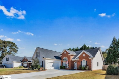 12 Rosemoss Ct, Simpsonville, SC 29680 - photo 3