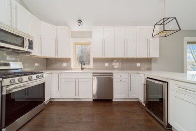 18449 Stewart Ave, Homewood, IL 60430 - photo 7