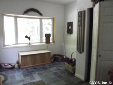 Foyer Large Mud room
