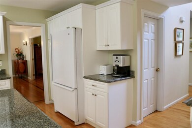 8 Highlander Dr, North Hampton, NH 03862 - photo 6