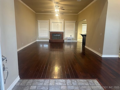 1104 SW 22nd St, Wagoner, OK 74467 - photo 5