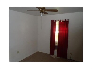 2748 Jimmie Dean Dr, Marrero, LA 70072 - photo 3