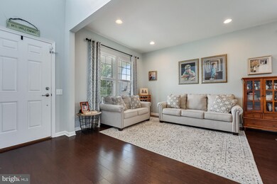 803 S Haines Cir, Downingtown, PA 19335 - photo 3