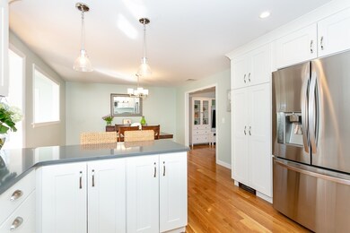 16 Surrey Ln, Needham, MA 02492 - photo 4