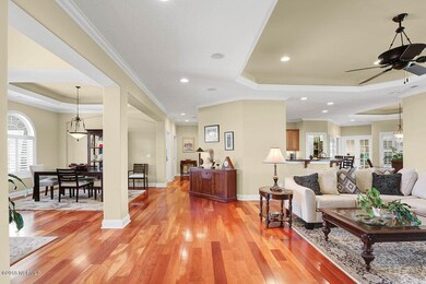 2116VillamarDrive-04