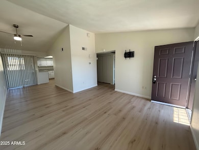 461 W Holmes Ave unit 342, Mesa, AZ 85210 - photo 4