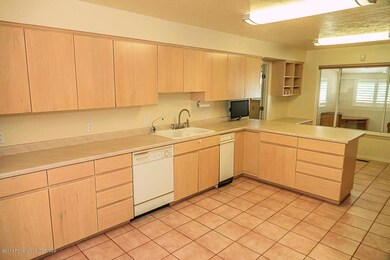 4805 Linda Ln, Farmington, NM 87402 - photo 4