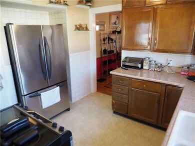 1475 N Bosart Ave, Indianapolis, IN 46201 - photo 6