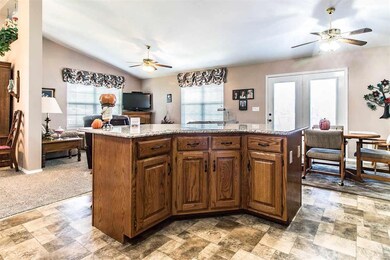 1560 Carol Cir, Poplar Bluff, MO 63901 - photo 5