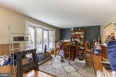 45693 Spruce Dr, Lexington Park, MD 20653 - photo 2