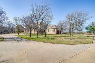 1600 Oak Ridge Estates, Weatherford, TX 76085 - photo 4
