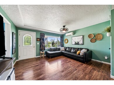 4730 Alder St, West Linn, OR 97068 - photo 3