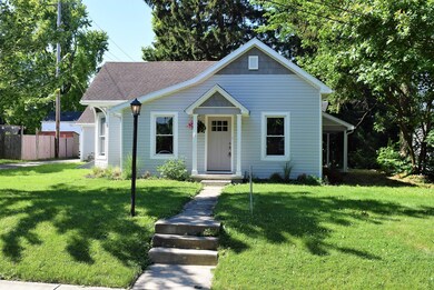 111 E 8th St, Marysville, OH 43040 - photo 2