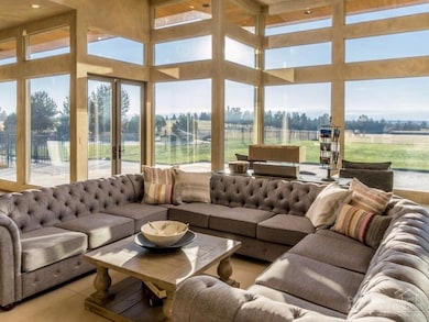 20600 Bemis Ln, Bend, OR 97701 - photo 5