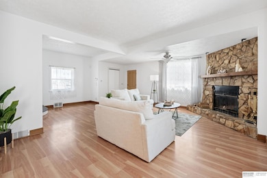 5216 S 36th St, Omaha, NE 68107 - photo 4