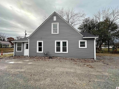 613 Madisonville St, Princeton, KY 42445 - photo 5