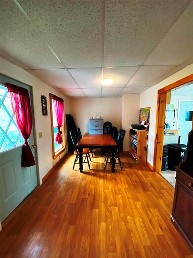 29 Hill St, Littleton, NH 03561 - photo 3