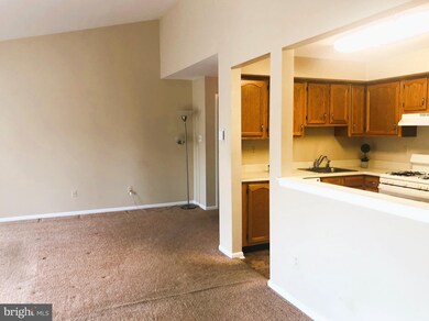 117 Federal Ct unit 10, Princeton, NJ 08540 - photo 2