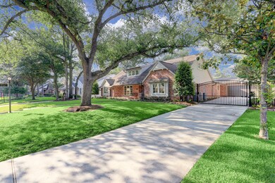 10027 Cedar Creek Dr, Houston, TX 77042 - photo 3