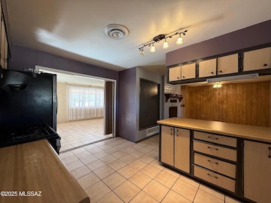 2856 W Trails End Rd, Benson, AZ 85602 - photo 7