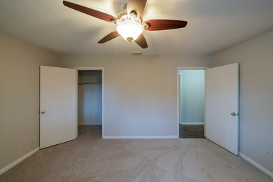 5301 Firnat St, Houston, TX 77016 - photo 4