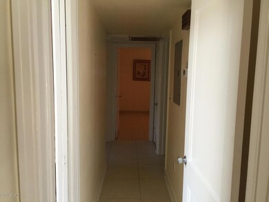 526 Nightingale Rd, Jacksonville, FL 32216 - photo 7