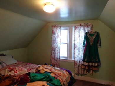 27 Elm St, Schenectady, NY 12304 - photo 3