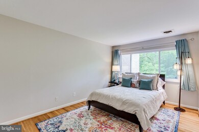 11073 Saffold Way, Reston, VA 20190 - photo 5