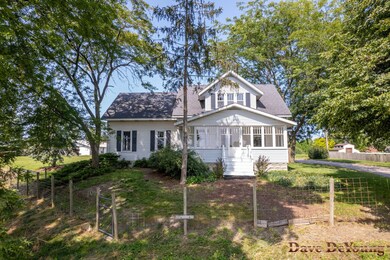 97-web-or-mls-9275-adams-st