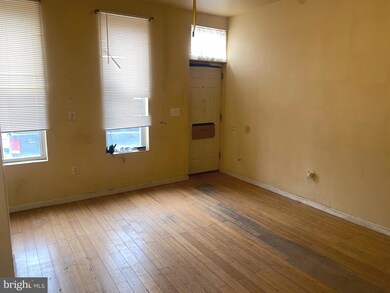 2221 Jefferson St, Baltimore, MD 21205 - photo 4
