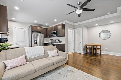 3841 Wyandotte St, Kansas City, MO 64111 - photo 7