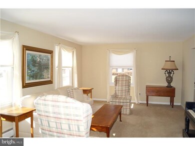 3023 Maple Shade Ln, Wilmington, DE 19810 - photo 2