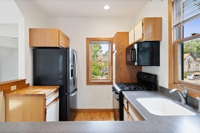203 Pemberton St unit 3, Cambridge, MA 02140 - photo 7