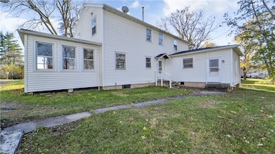 138 W Bayard St, Seneca Falls, NY 13148 - photo 6