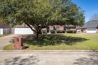 125 Browning Place, Lufkin, TX 75904 - photo 2