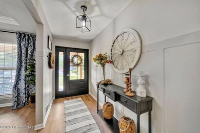 1054 Brookstone Ct, Georgetown, IN 47122 - photo 3