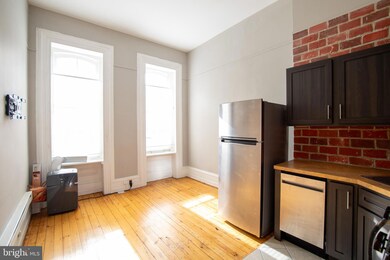 1919 Spring Garden St unit 1F, Philadelphia, PA 19130 - photo 3