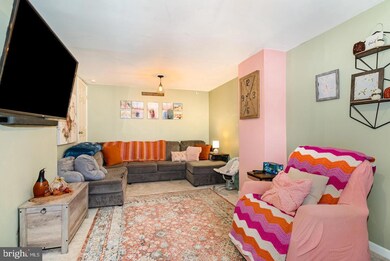 112 E Burd St, Shippensburg, PA 17257 - photo 4