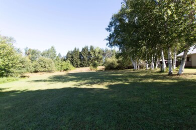 2216 E Clarendon Rd, North Clarendon, VT 05759 - photo 4
