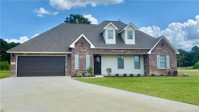 949 N Northlake, Moss Bluff, LA 70611 - photo 2