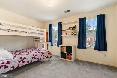 211 Fairfield Dr, Warrenton, VA 20186 - photo 7