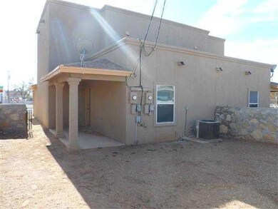 5733 Manila Dr unit A, El Paso, TX 79924 - photo 6