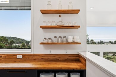 4520 Saint Andrews Rd, Oakland, CA 94605 - photo 5