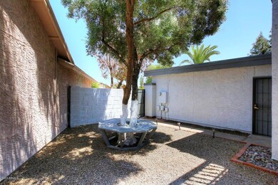 1826 S Cholla, Mesa, AZ 85202 - photo 3