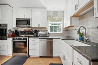 22-11 Tammy Ln_Lewiston_ME-12