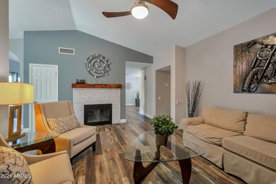 1409 E Brentrup Dr, Tempe, AZ 85283 - photo 6