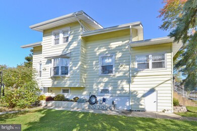 13 Ogden Ave, Collingswood, NJ 08108 - photo 2