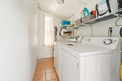 433 Union St, Rockland, MA 02370 - photo 7