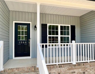 1566 Brookdale Dr, Asheboro, NC 27205 - photo 2