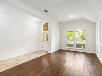 2724 Holly Brook Ct, Bedford, TX 76021 - photo 7